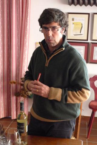 eigenaar en wijnmaker Nuno Falcão Rodrigues